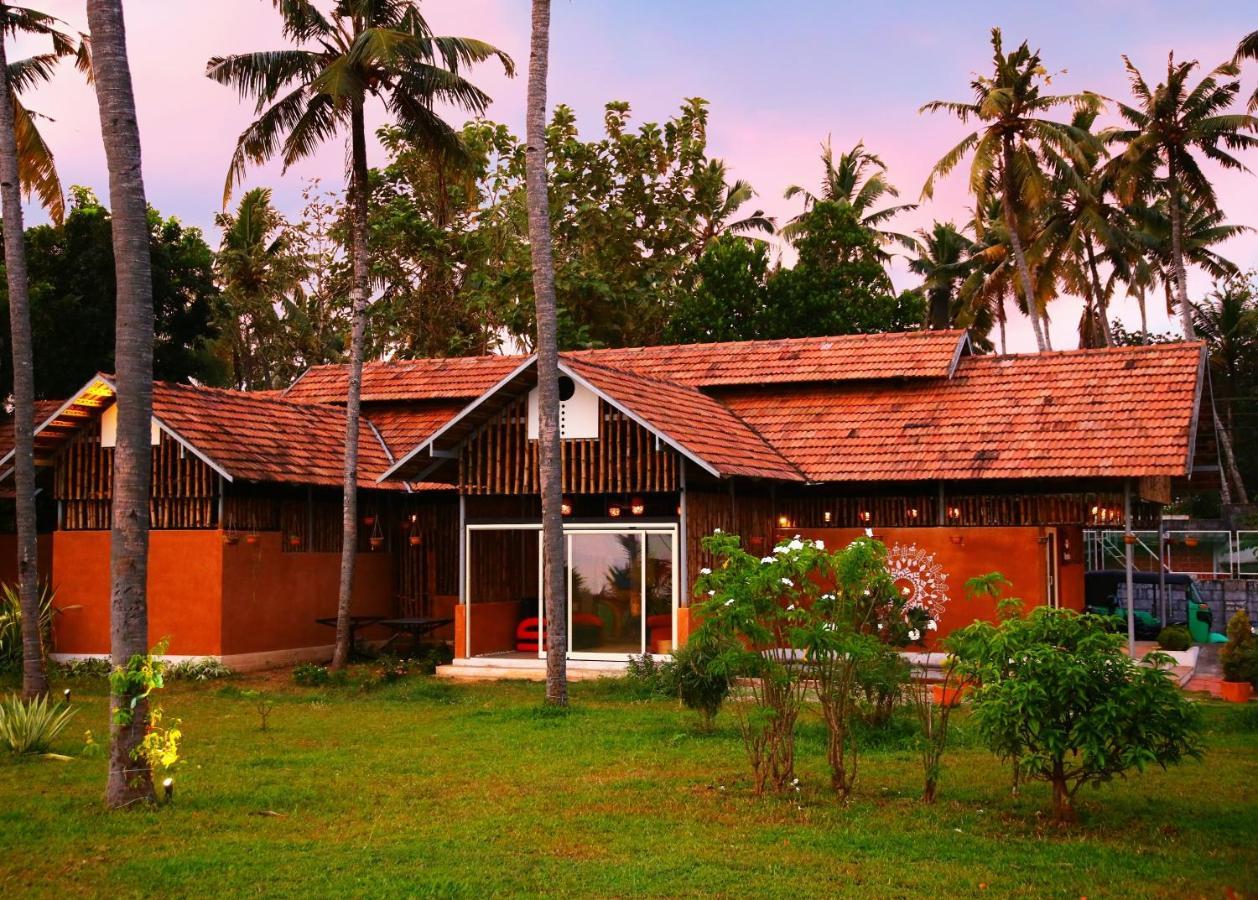 Hotel Pura Vida Varkala Exterior foto