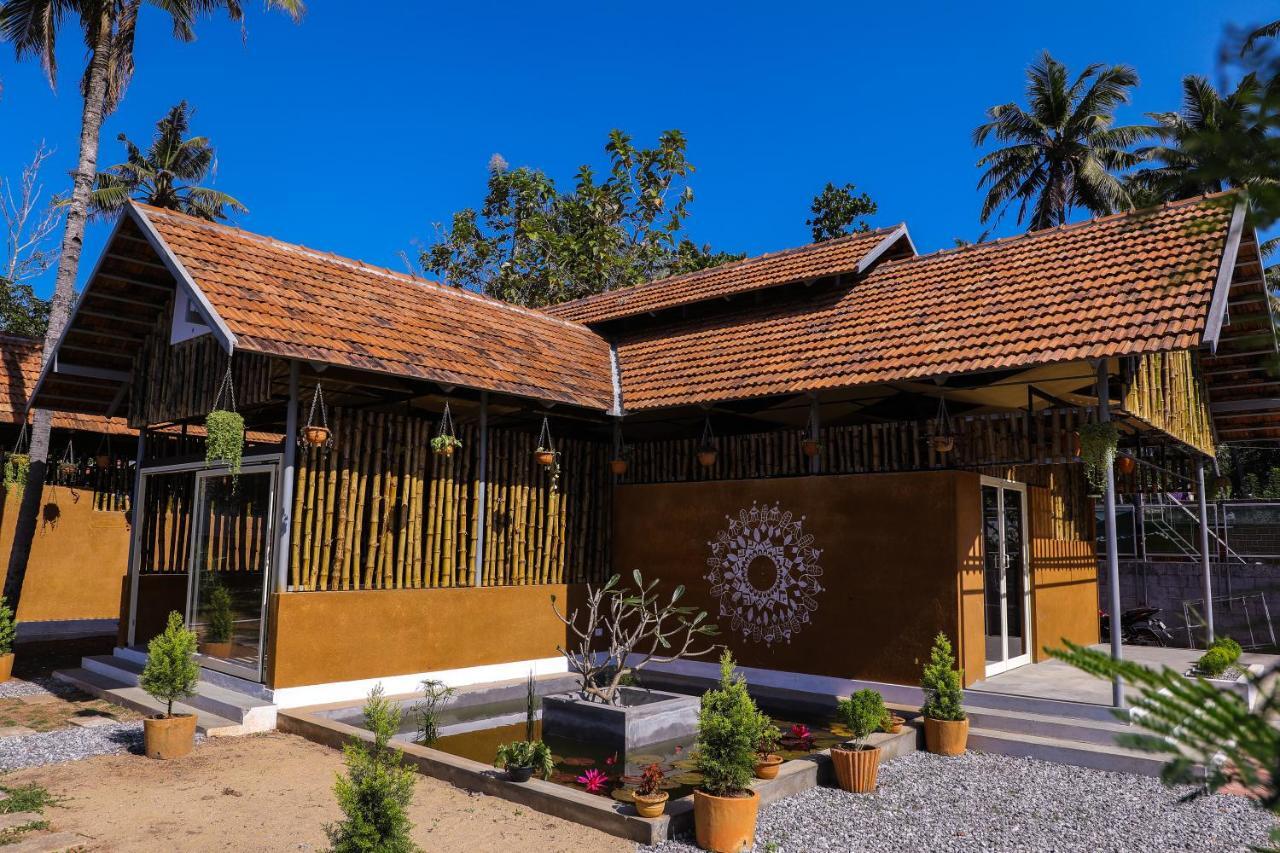 Hotel Pura Vida Varkala Exterior foto